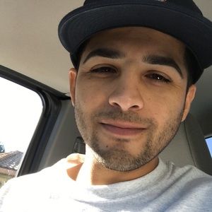 Meet your Posher, Adam